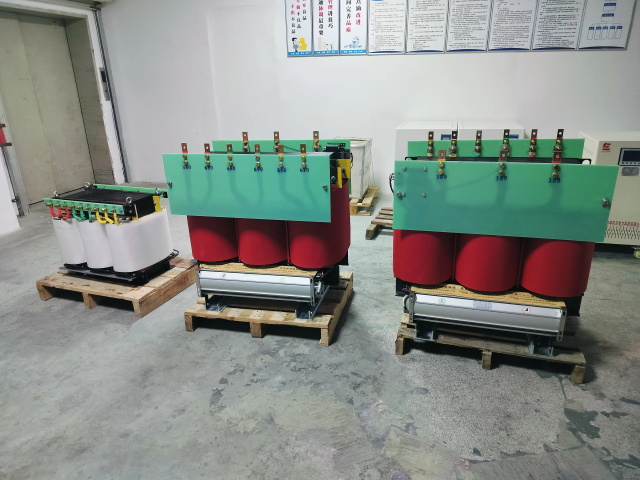 昭苏KS11-1000KVA矿用变压器